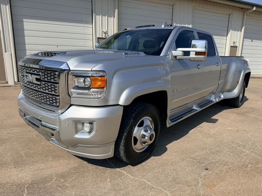 2018 GMC Sierra 3500HD Denali