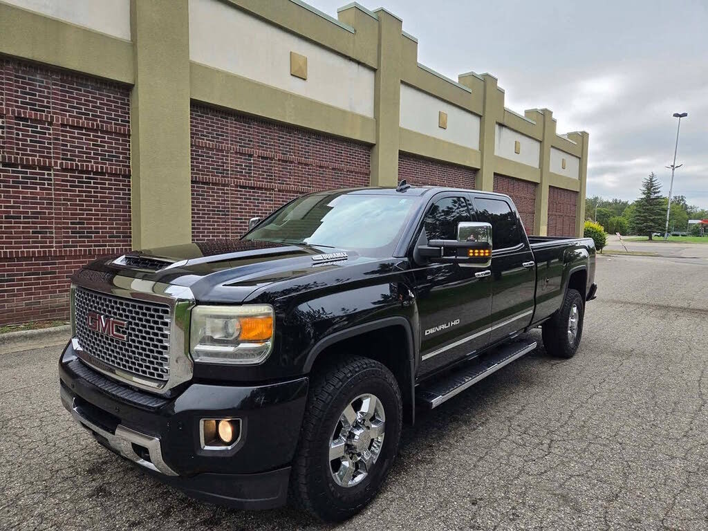 2017 GMC Sierra 3500HD Denali
