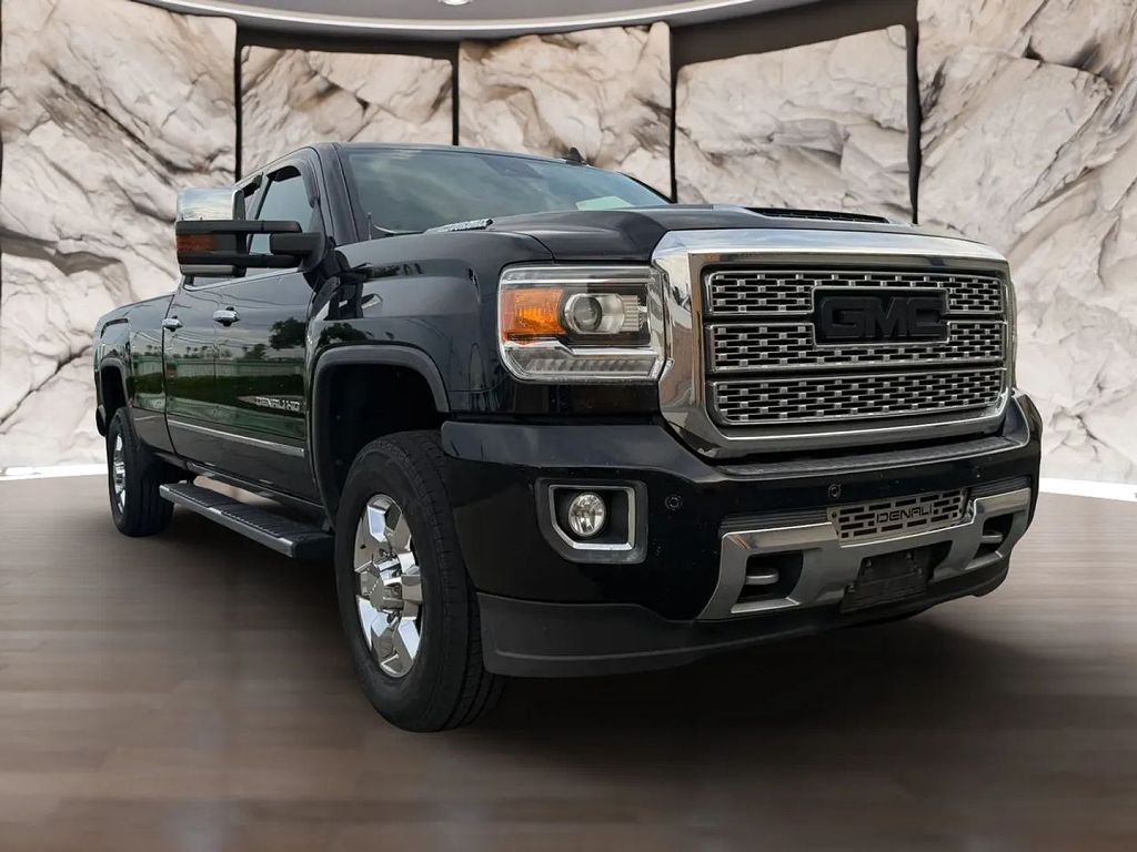 2018 GMC Sierra 3500HD Denali