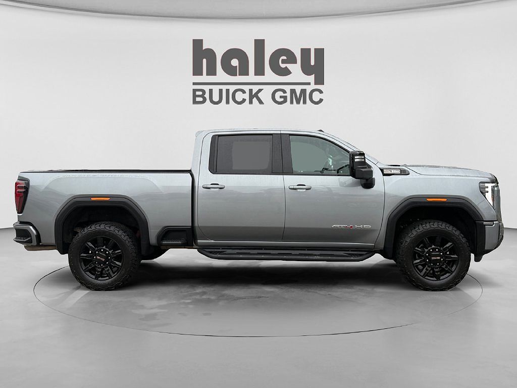 2024 GMC Sierra 2500 HD AT4