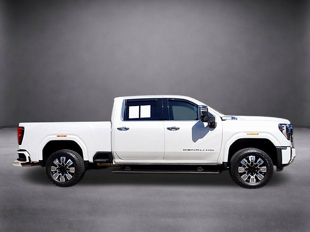 2024 GMC Sierra 2500HD Denali