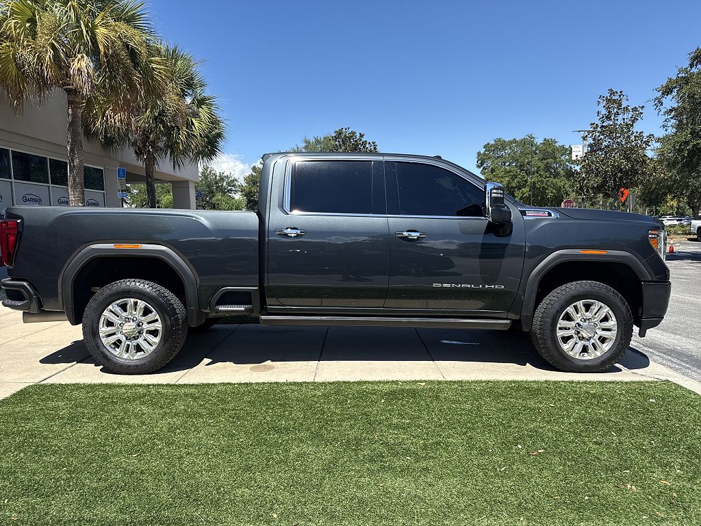 2023 GMC Sierra 2500HD Denali