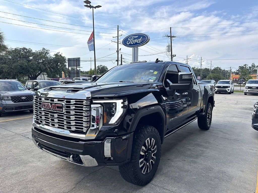 2024 GMC Sierra 2500HD Denali