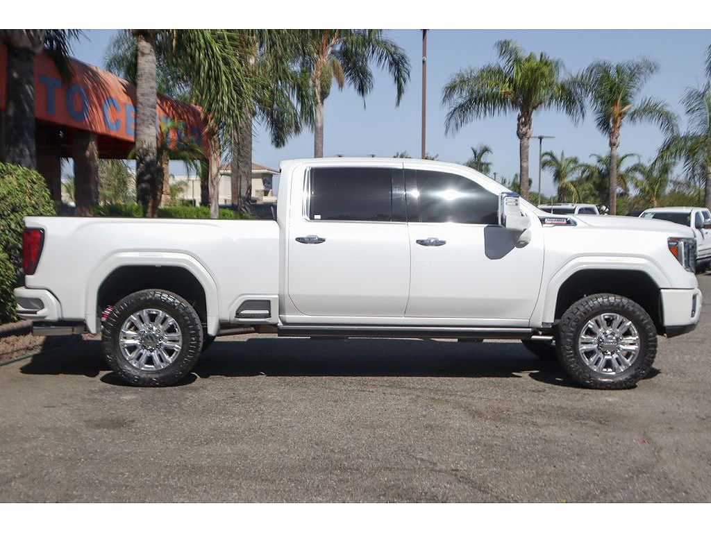 2022 GMC Sierra 2500HD Denali