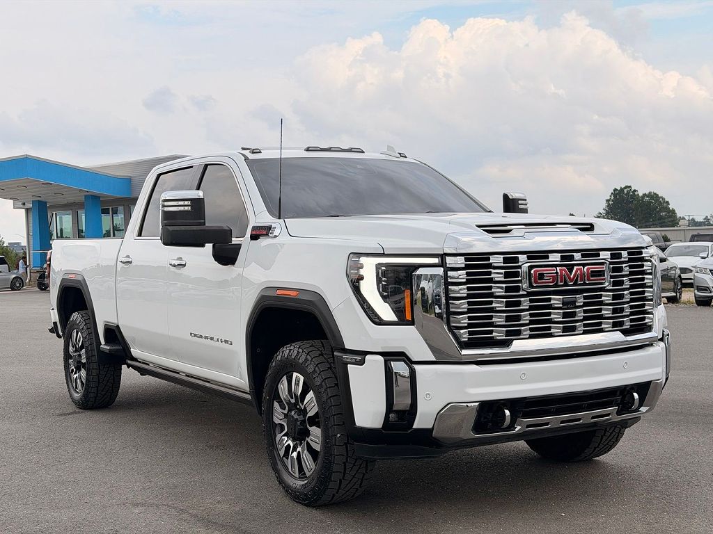 2024 GMC Sierra 2500HD Denali