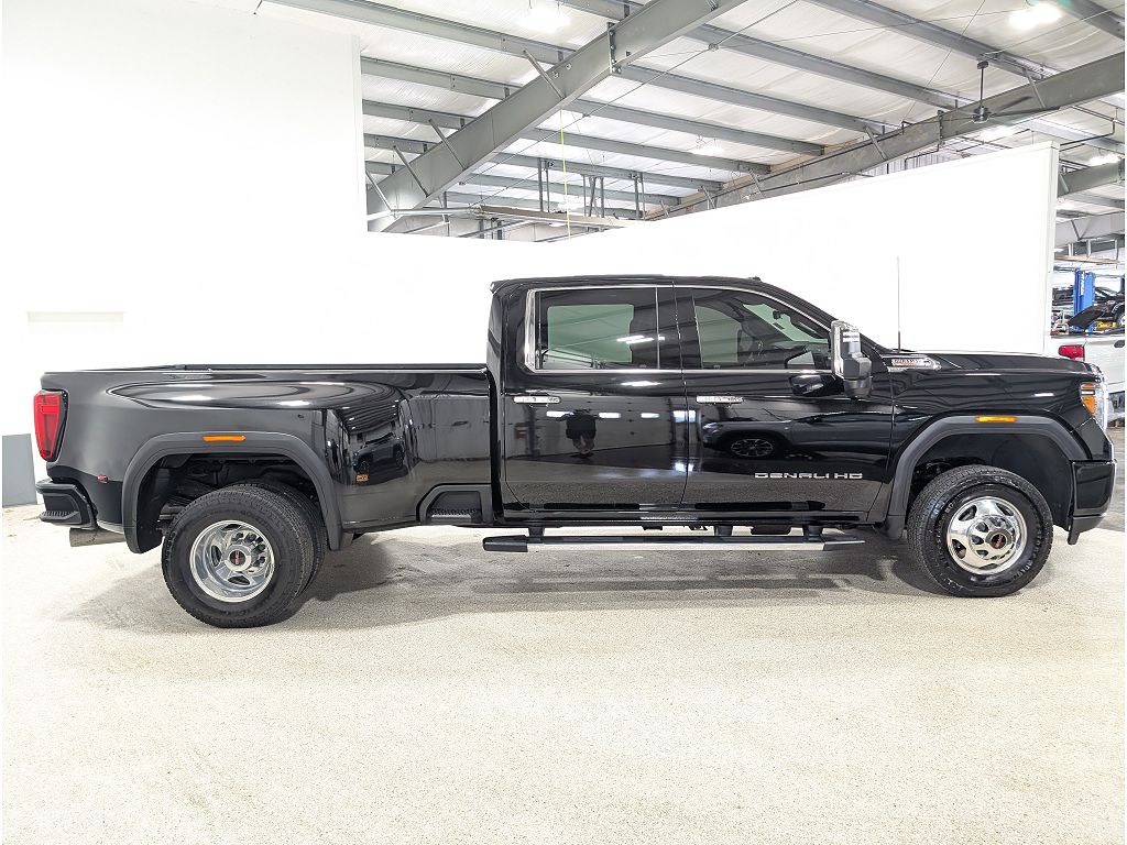 2022 GMC Sierra 3500HD Denali