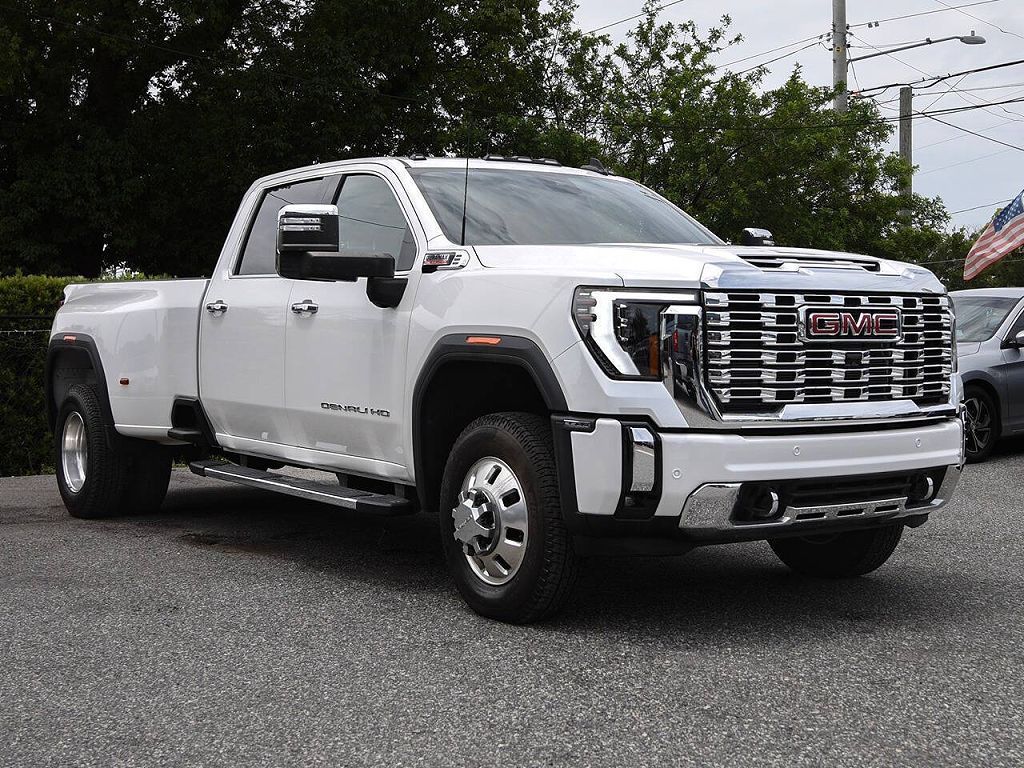 2024 GMC Sierra 3500HD Denali