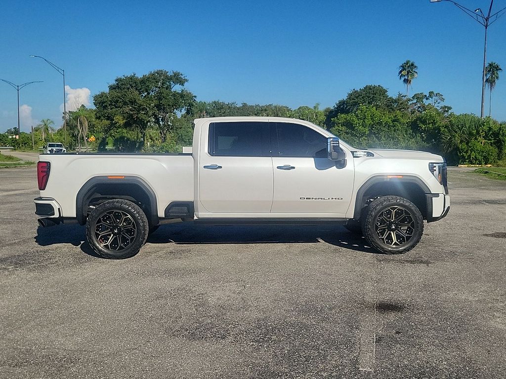 2024 GMC Sierra 2500 HD Denali Ultimate