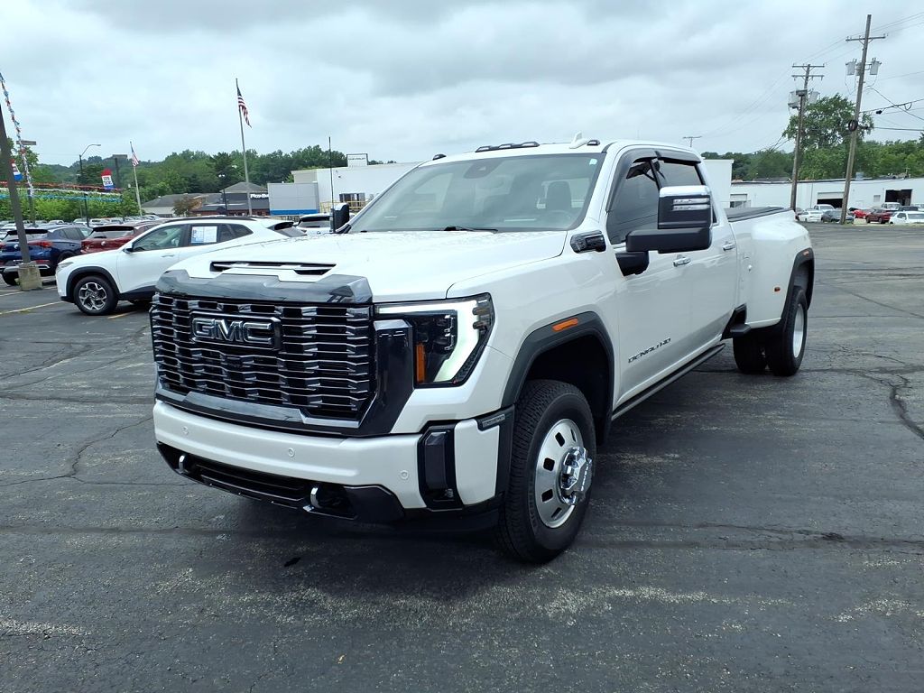 2024 GMC Sierra 3500HD Denali Ultimate