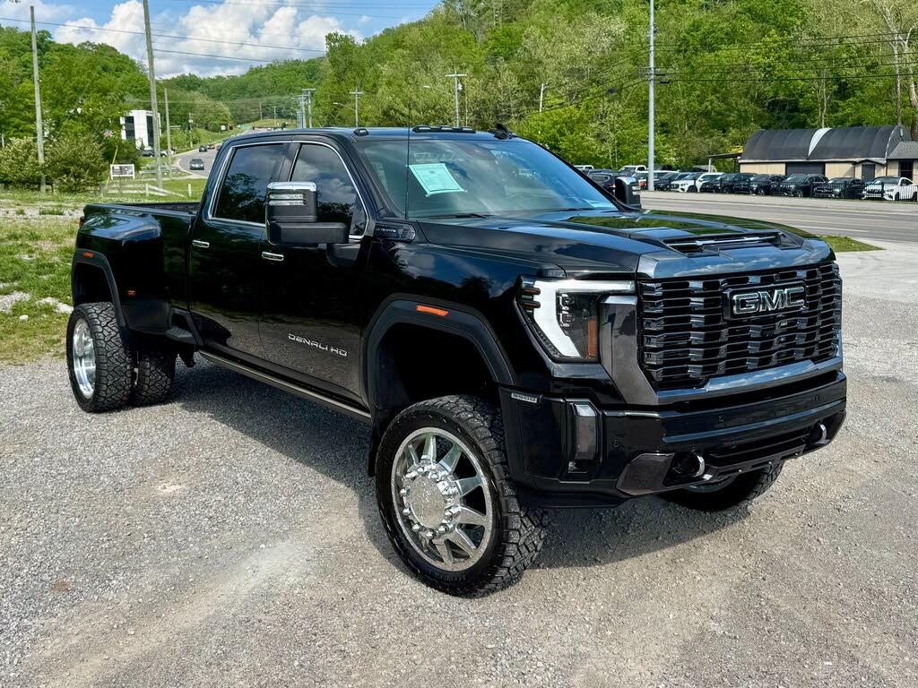 2024 GMC Sierra 3500HD Denali Ultimate