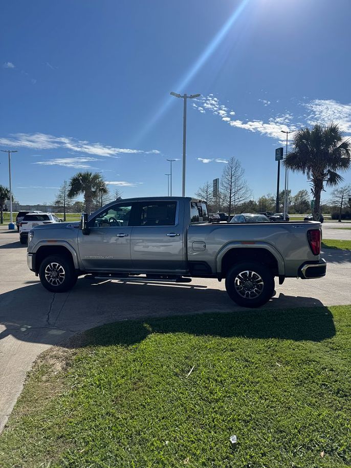 GMC Sierra 2500HD SLT 2026 — миниатюра 12