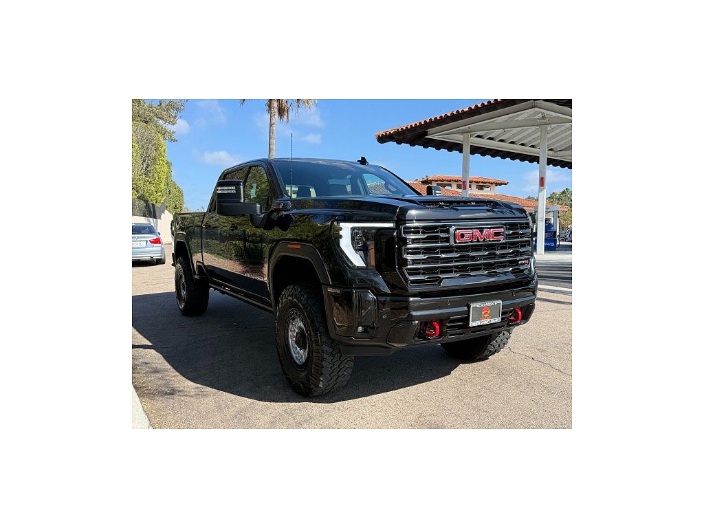2025 GMC Sierra 2500HD AT4