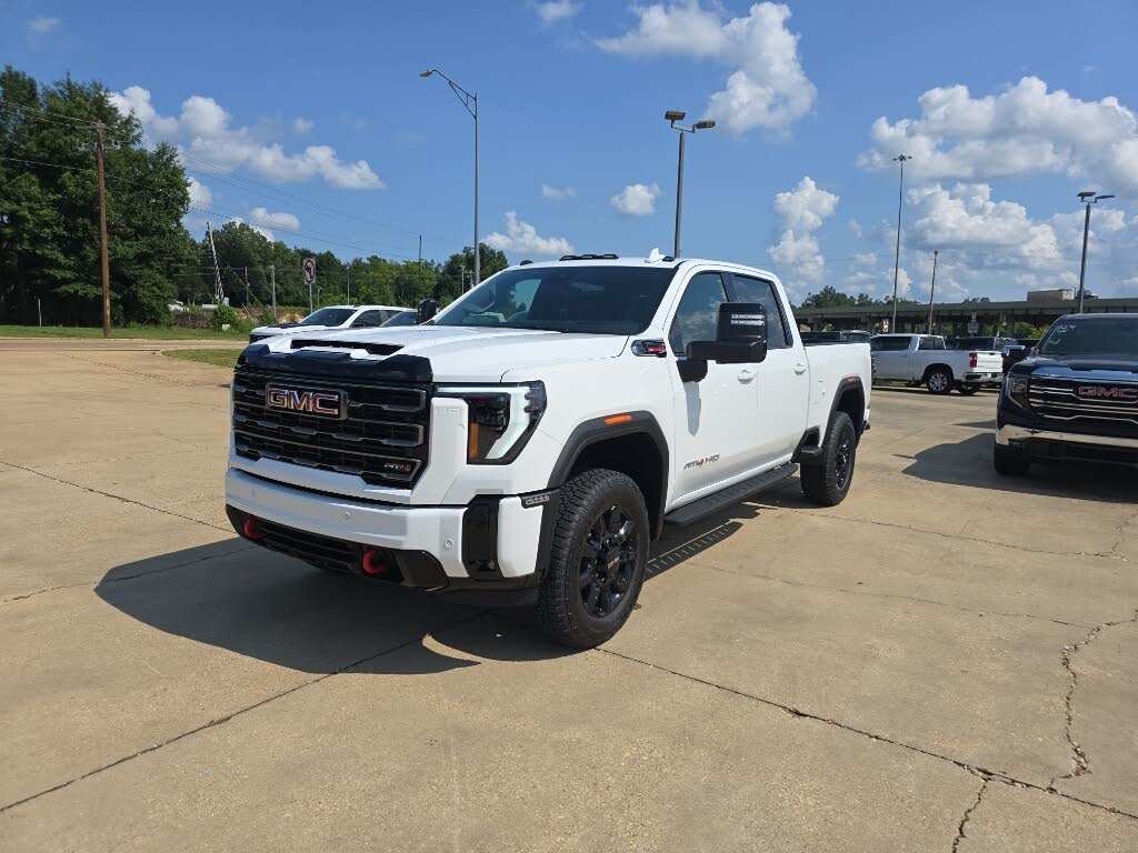 2026 GMC Sierra 2500HD AT4