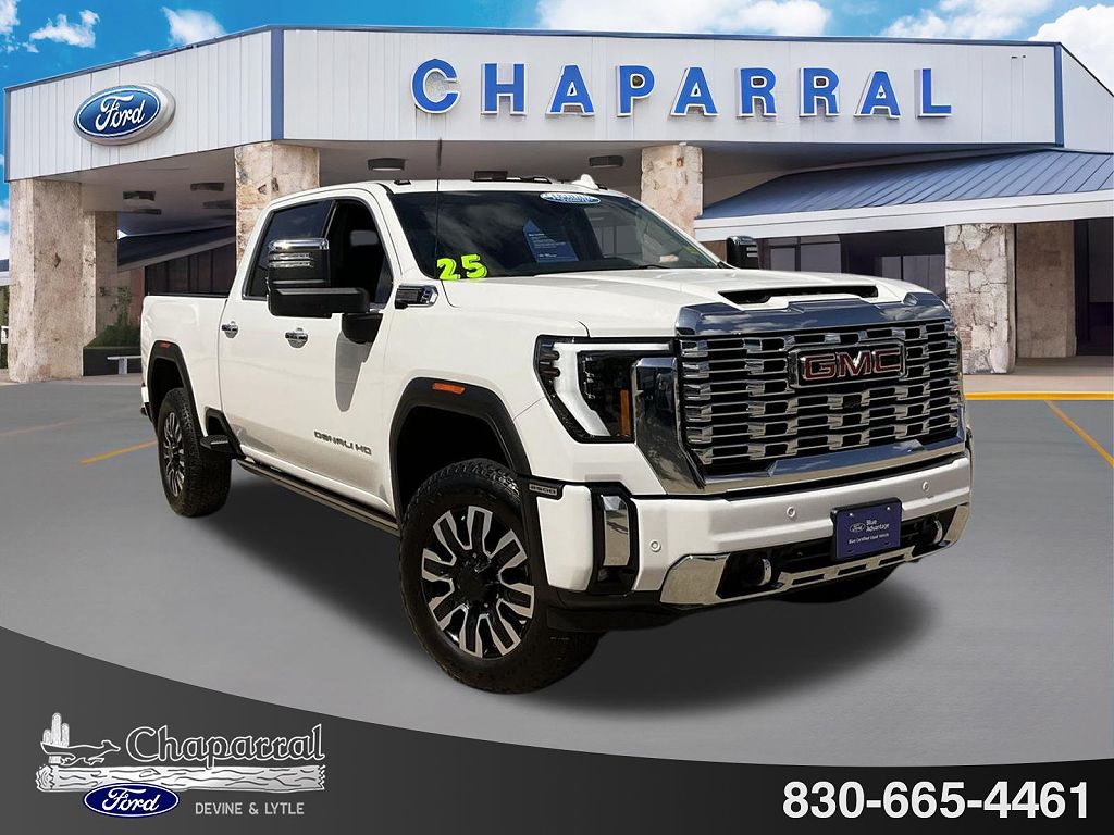 2025 GMC Sierra 2500HD Denali