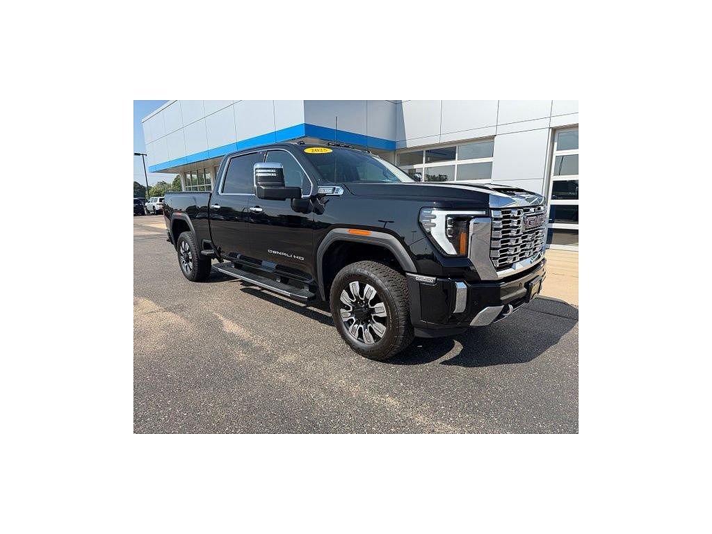 2025 GMC Sierra 2500HD Denali