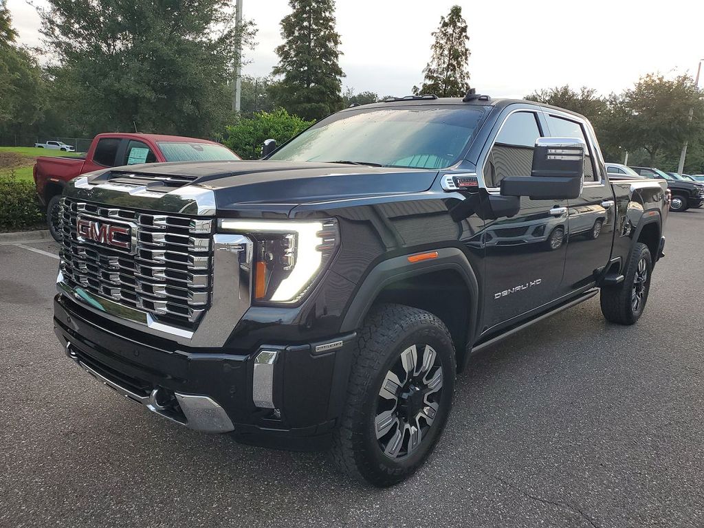 2025 GMC Sierra 2500 HD Denali