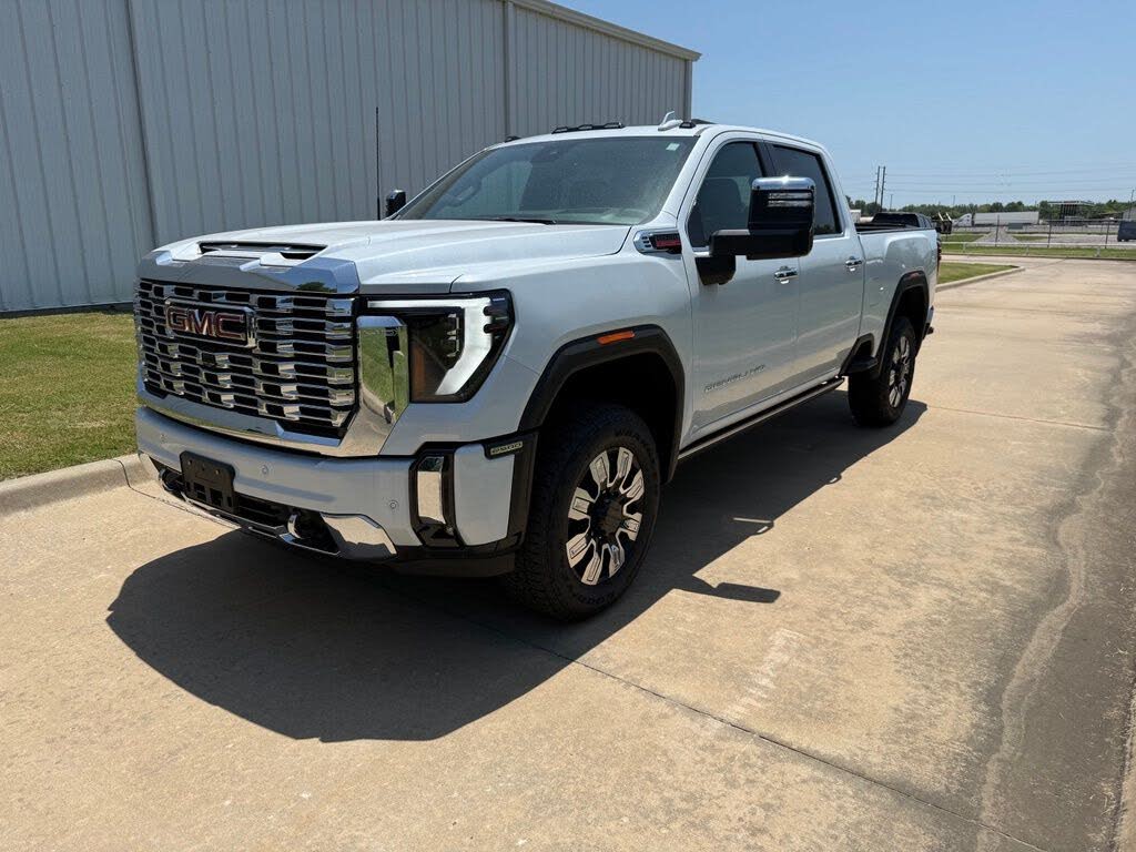 2026 GMC Sierra 2500 Denali