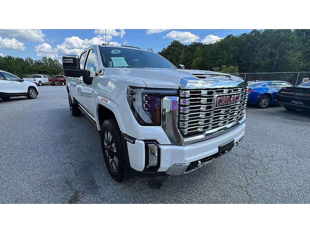 2025 GMC Sierra 3500HD Denali