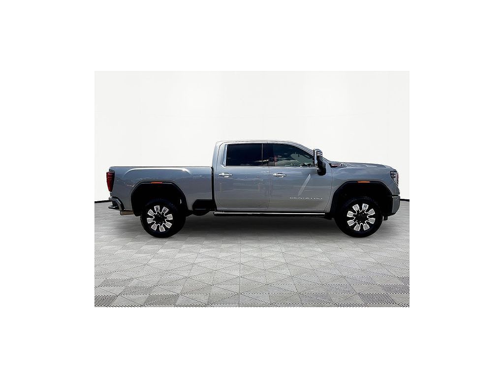 2025 GMC Sierra 3500 HD Denali