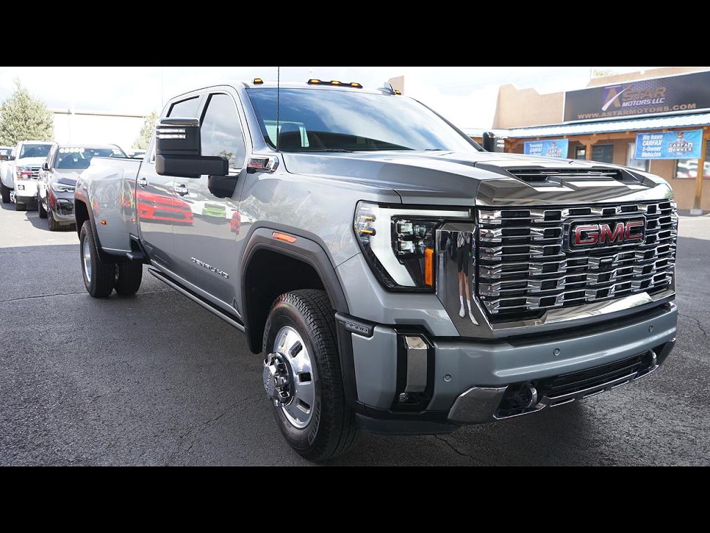 2025 GMC Sierra 3500HD Denali