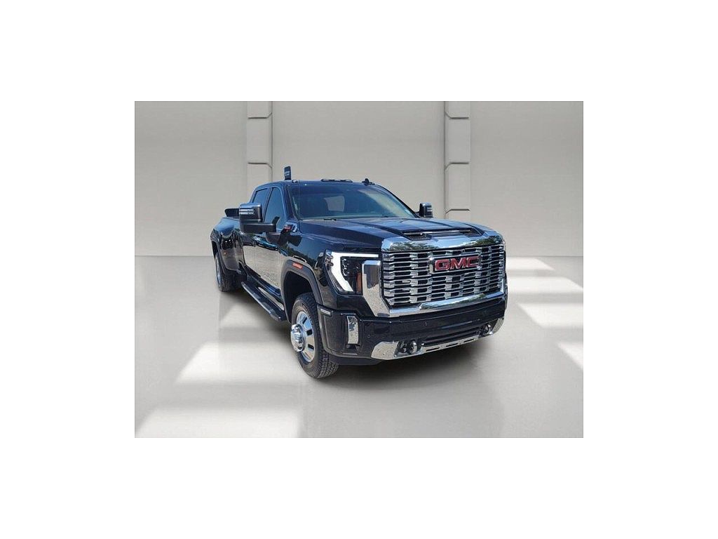 2026 GMC Sierra 3500HD Denali