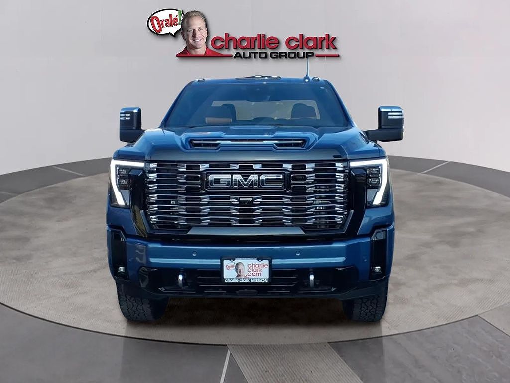 2025 GMC Sierra 2500HD Denali Ultimate