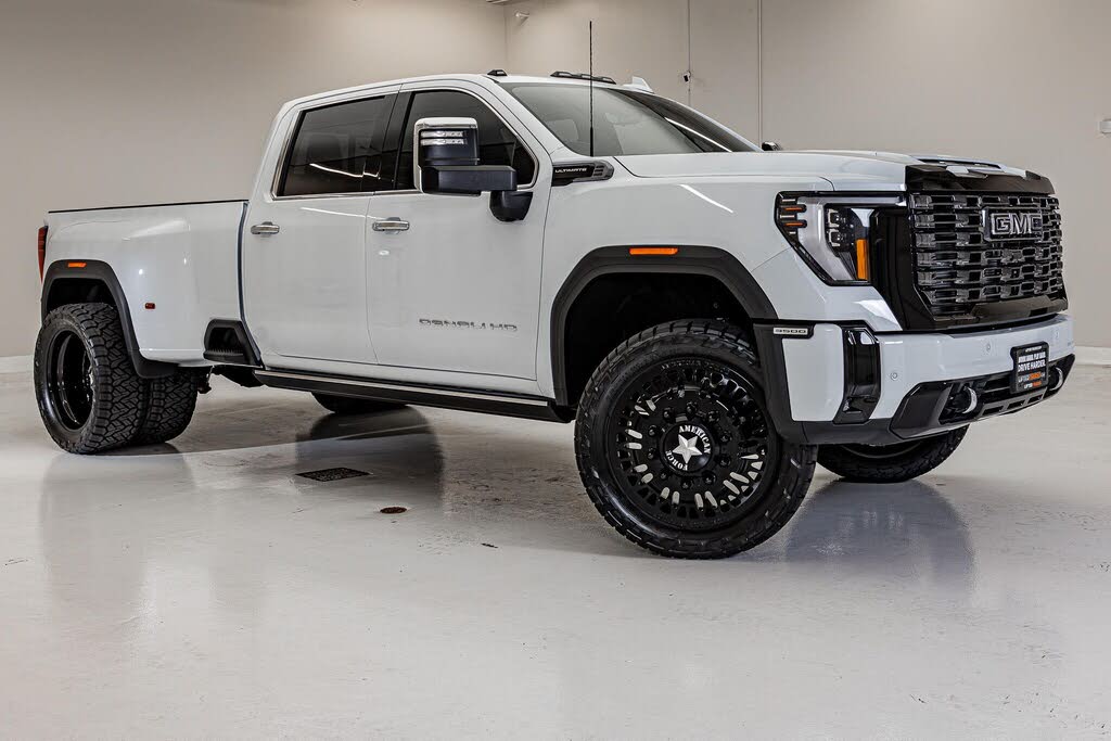 2026 GMC Sierra 3500HD Denali Ultimate