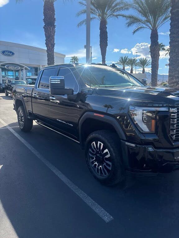 2025 GMC Sierra 3500HD Denali Ultimate