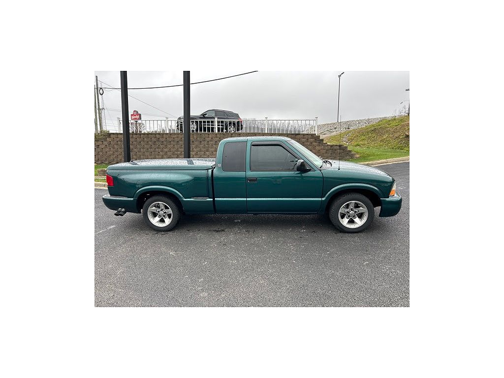 1998 GMC Sonoma SLS