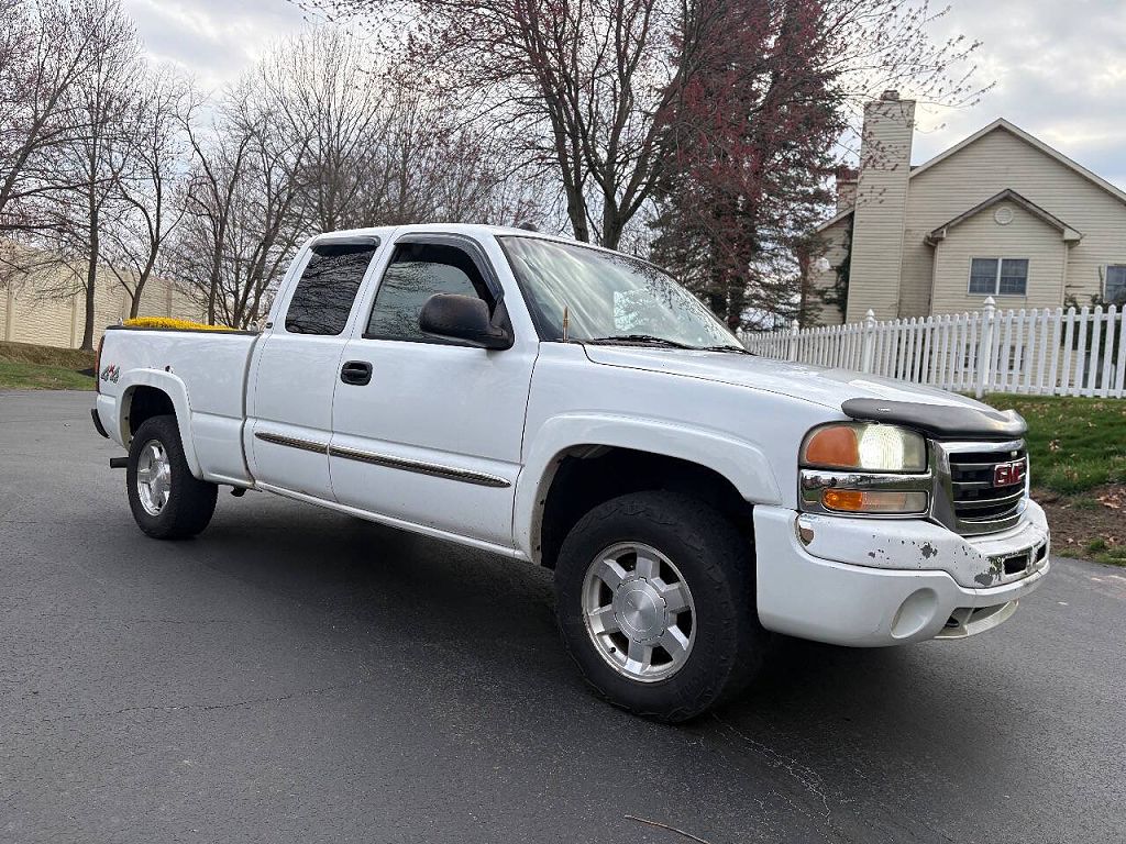 2004 GMC Sierra 1500 Work Truck