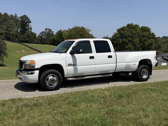2005 GMC Sierra 3500 SLT