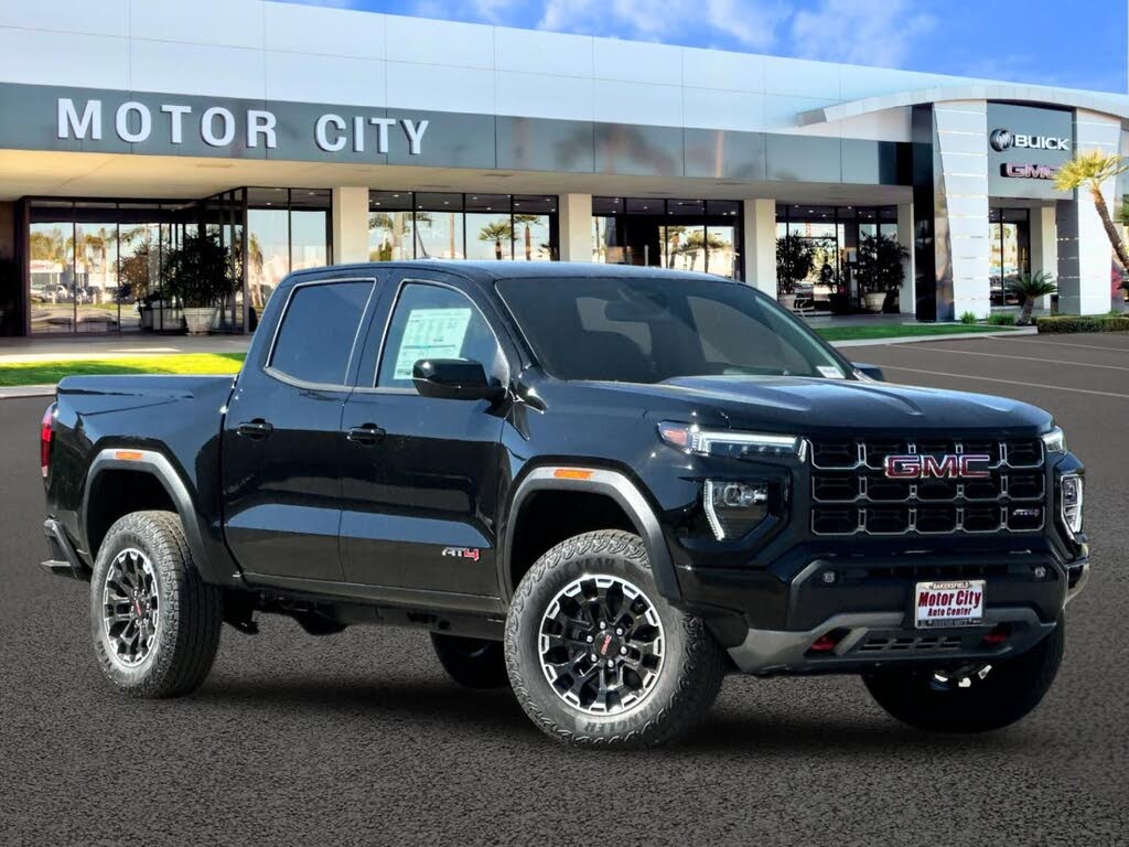 2026 GMC Canyon AT4