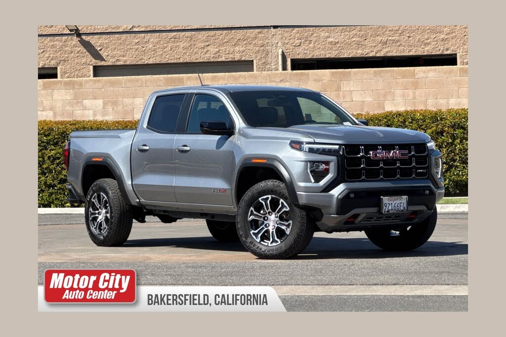 2025 GMC Canyon AT4