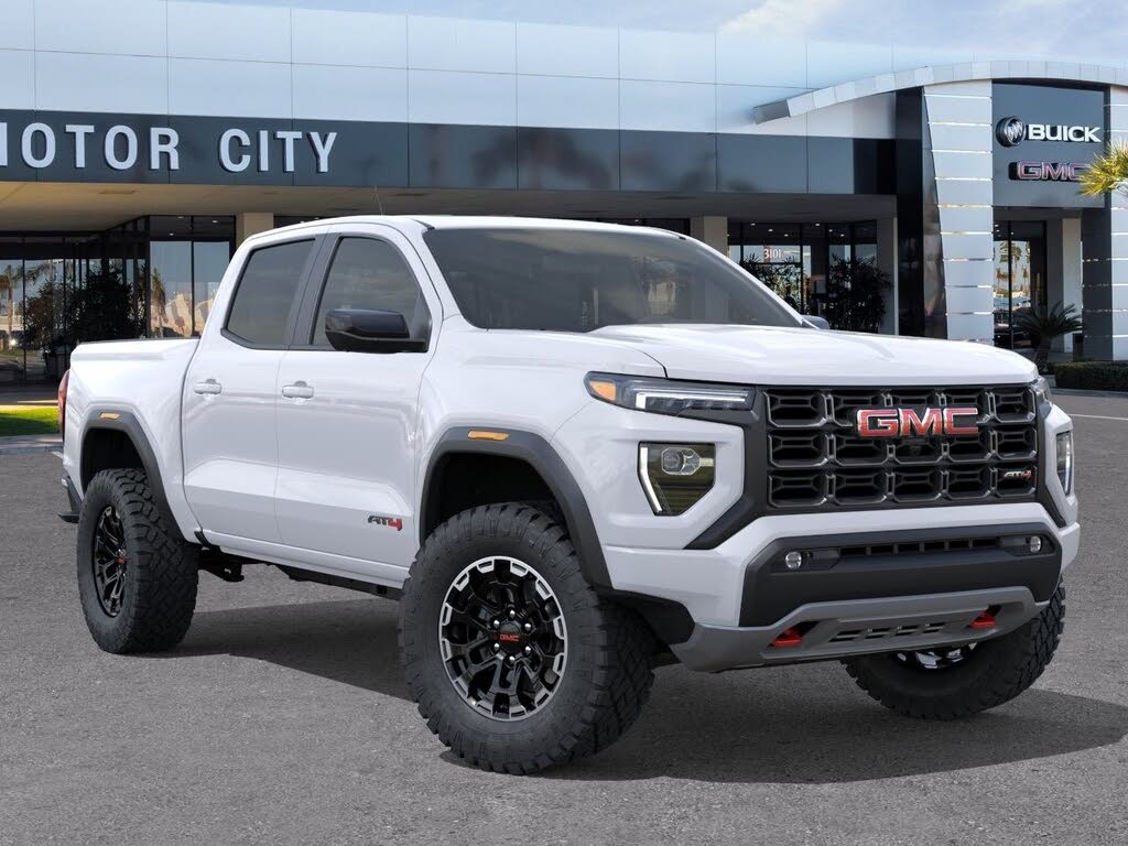 2026 GMC Canyon AT4