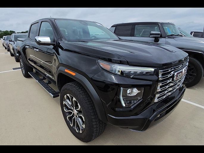2025 GMC Canyon Denali
