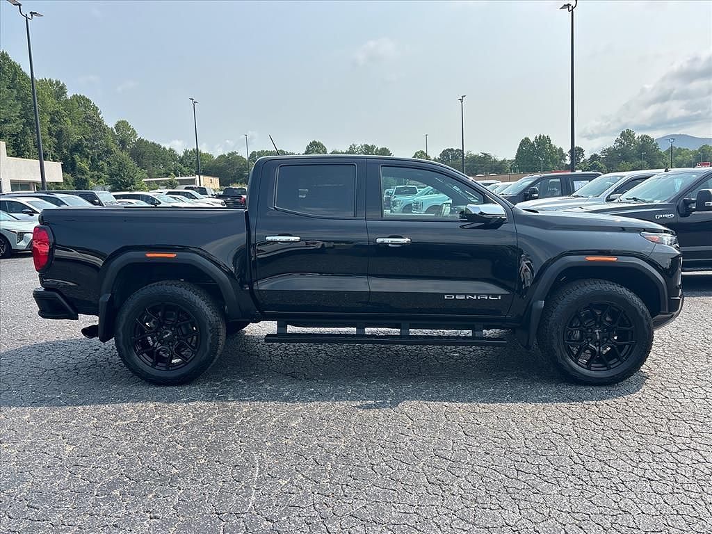 2025 GMC Canyon Denali