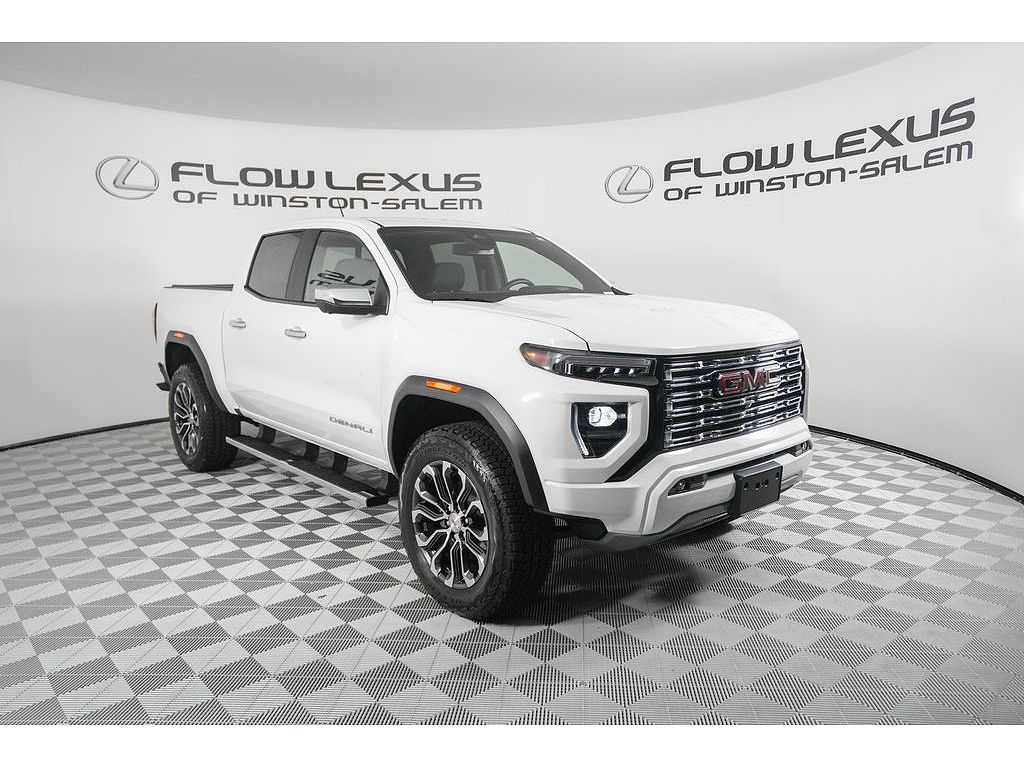 2025 GMC Canyon Denali