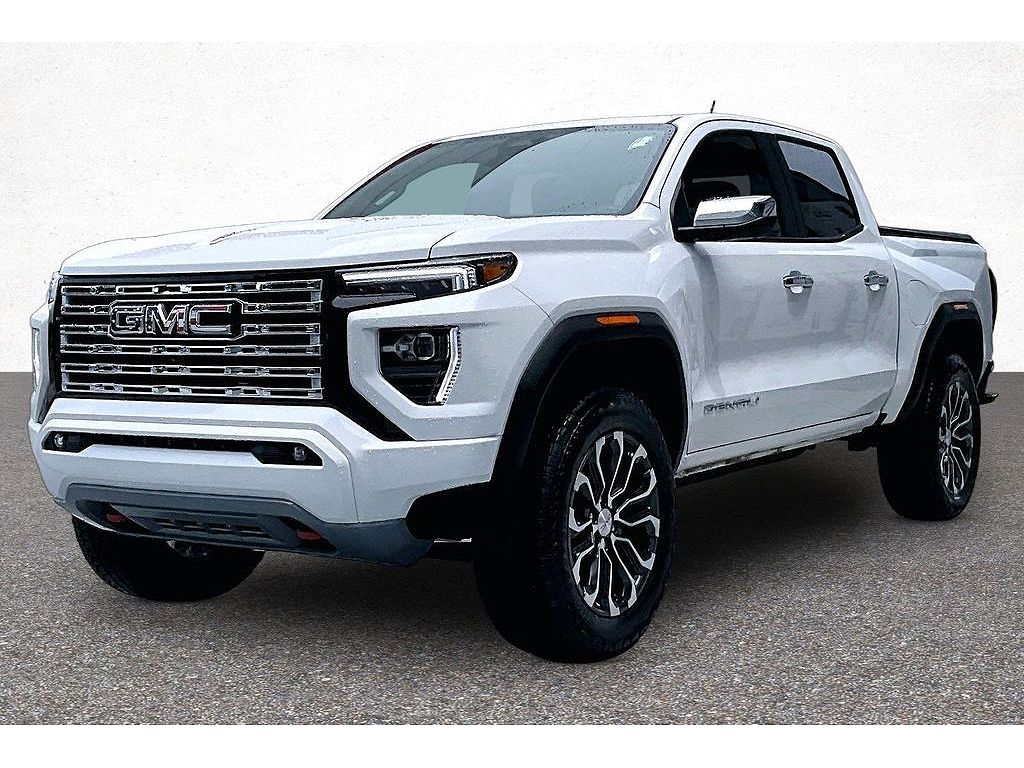 2025 GMC Canyon Denali