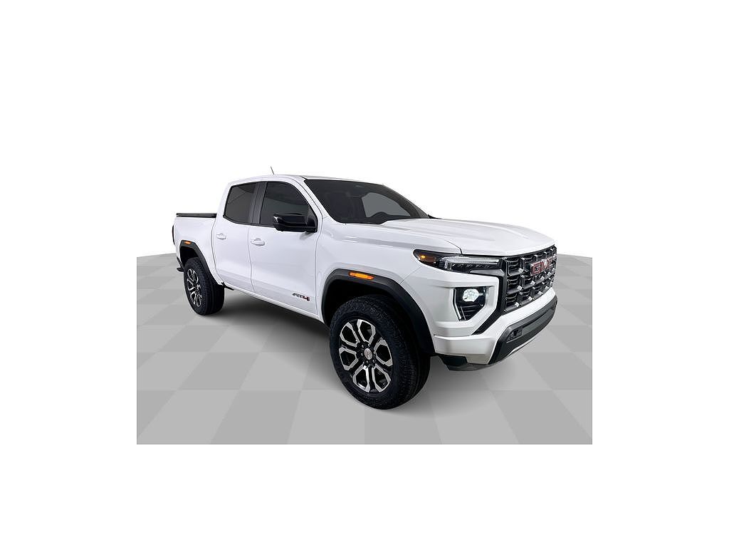 2024 GMC Canyon AT4