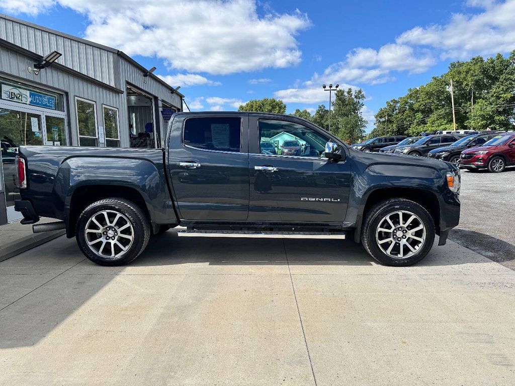 2022 GMC Canyon Denali