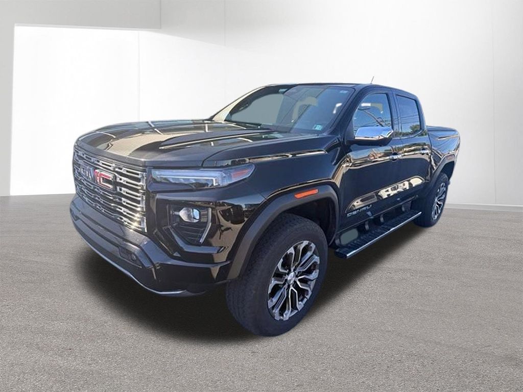 2023 GMC Canyon Denali