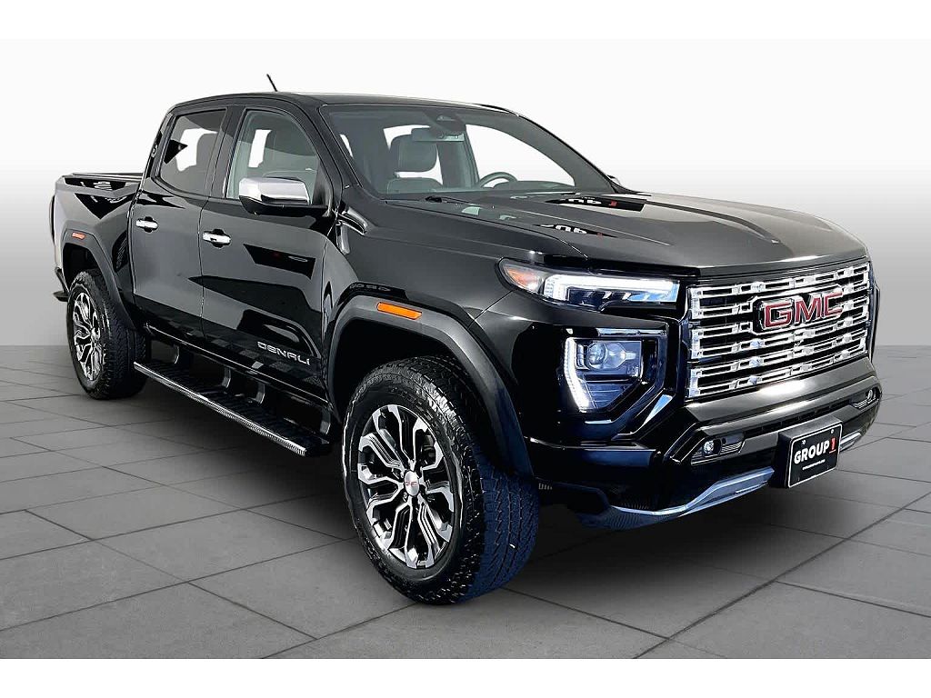 2023 GMC Canyon Denali