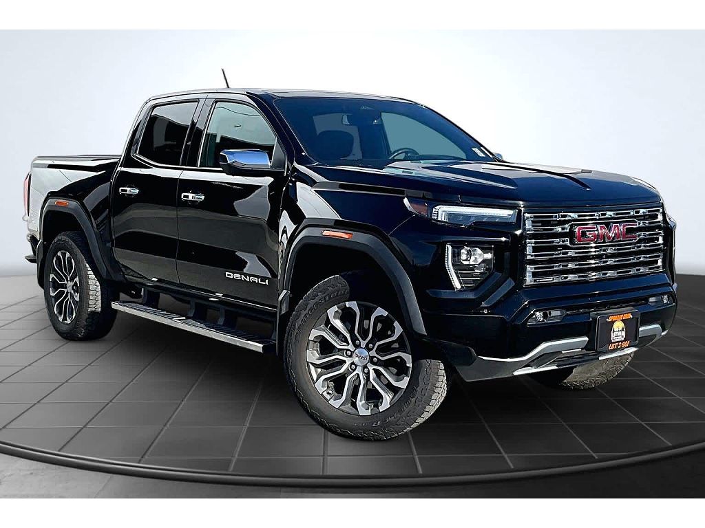 2024 GMC Canyon Denali