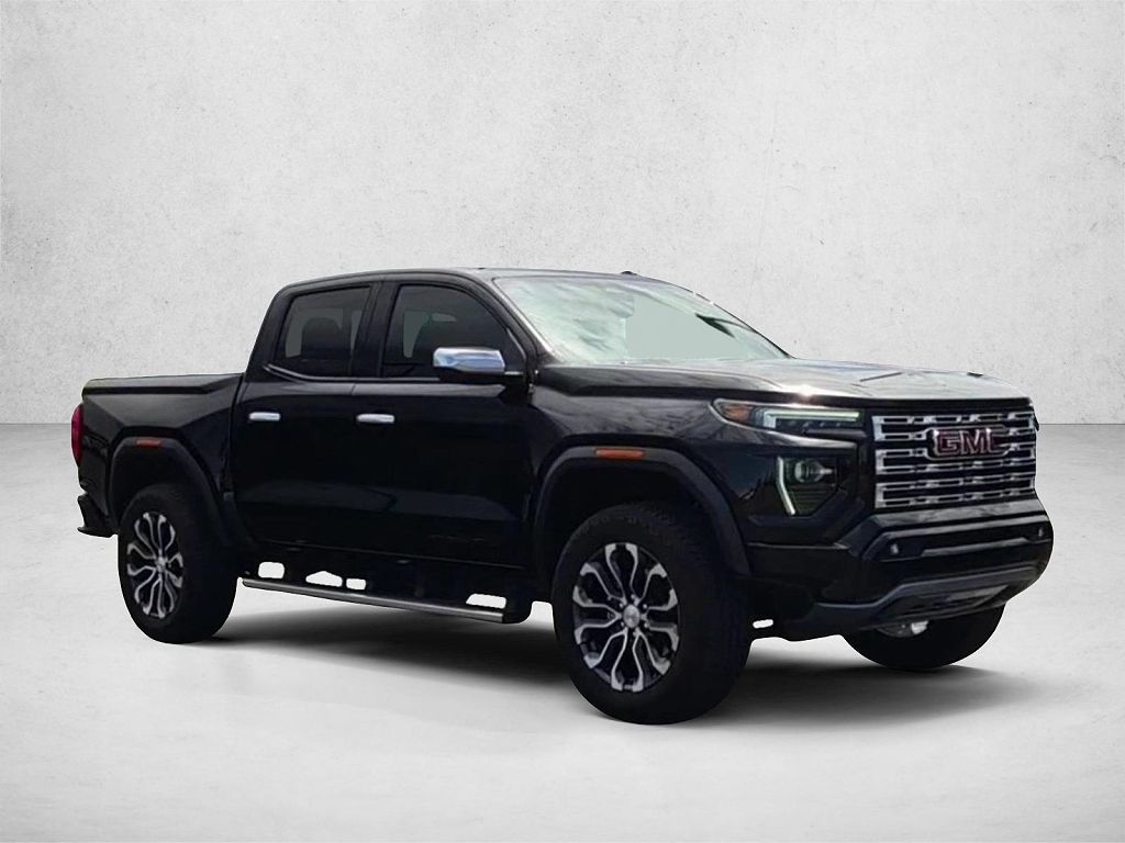 2023 GMC Canyon Denali