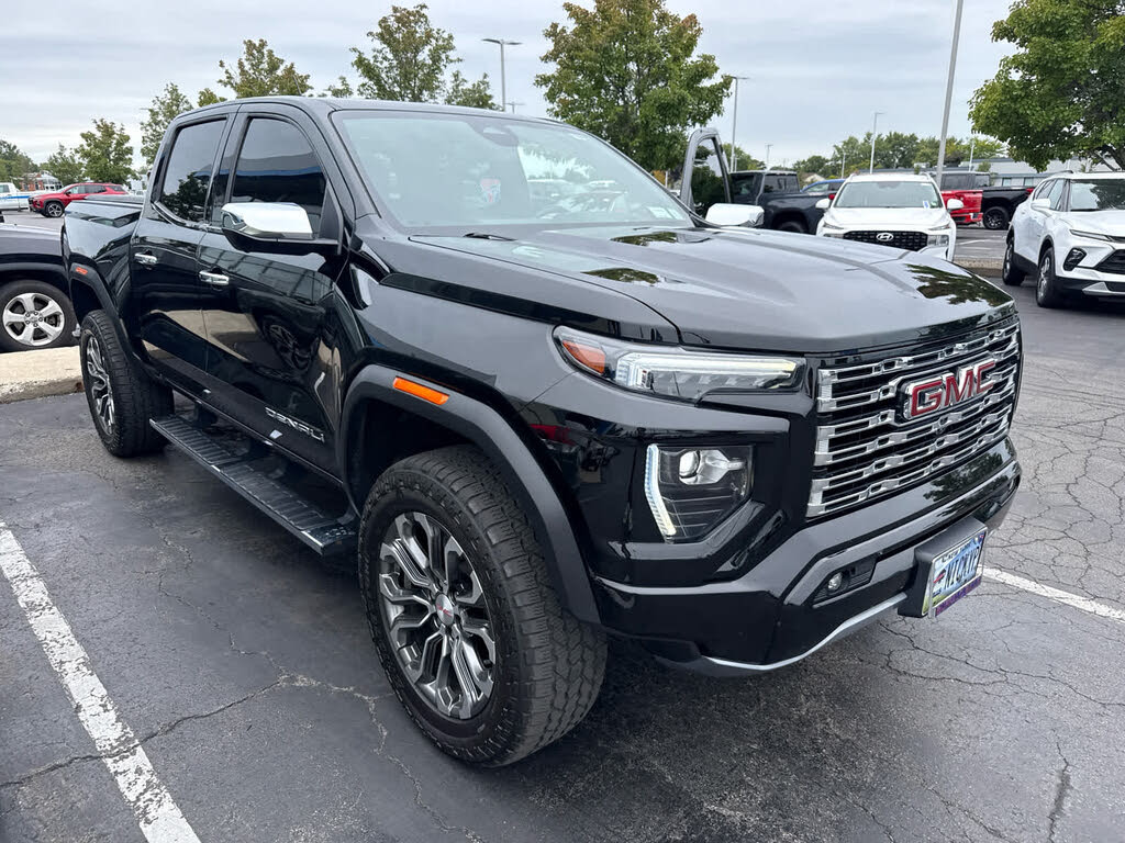 2023 GMC Canyon Denali