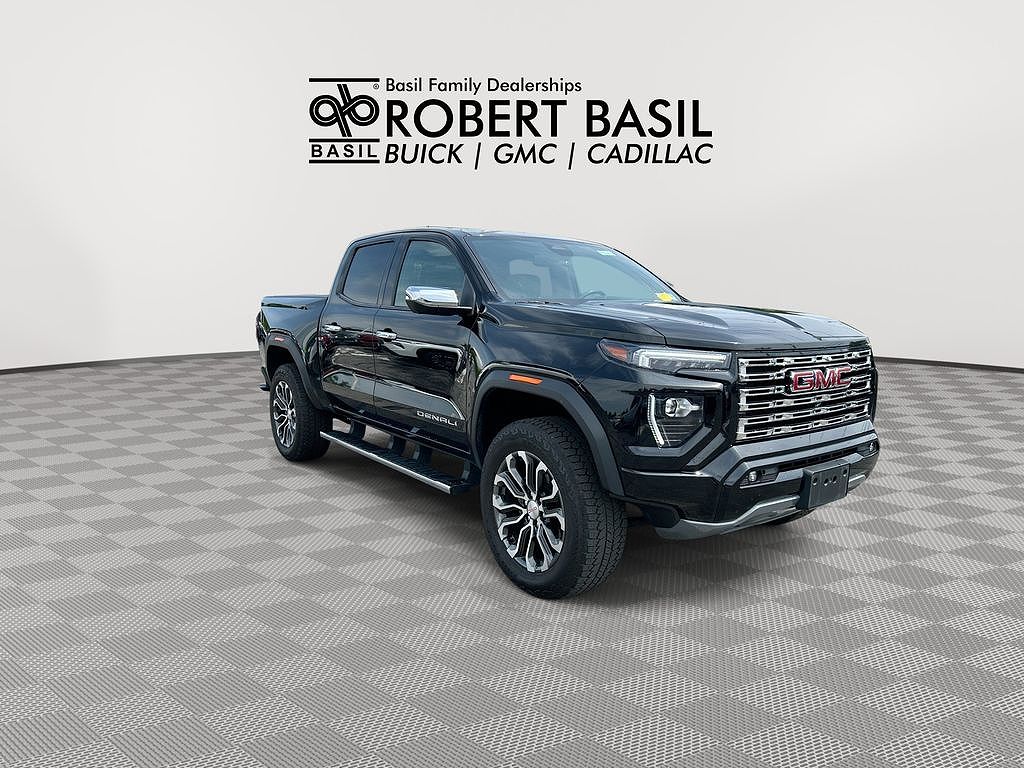 2023 GMC Canyon Denali