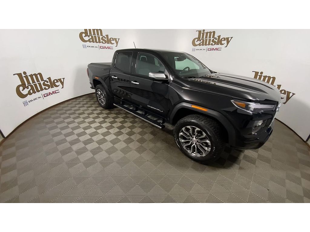 2023 GMC Canyon Crew Cab Denali