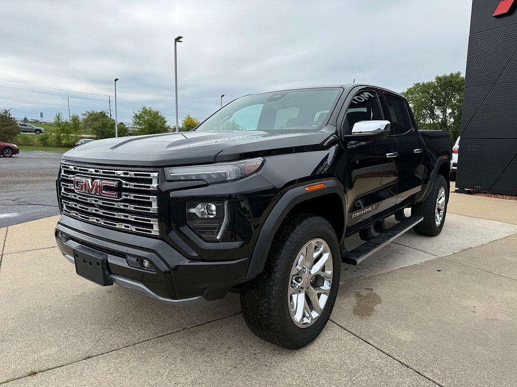 2023 GMC Canyon Denali