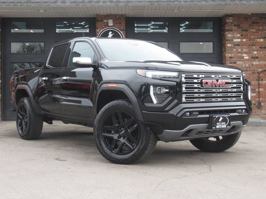 2023 GMC Canyon Denali
