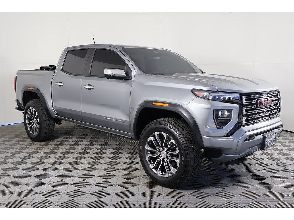 2023 GMC Canyon Denali
